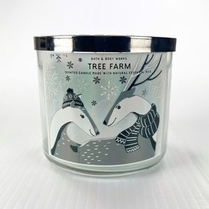 Bath & Body Work Tree Farm 3 Wick Christmas Holiday Scented Jar Candle